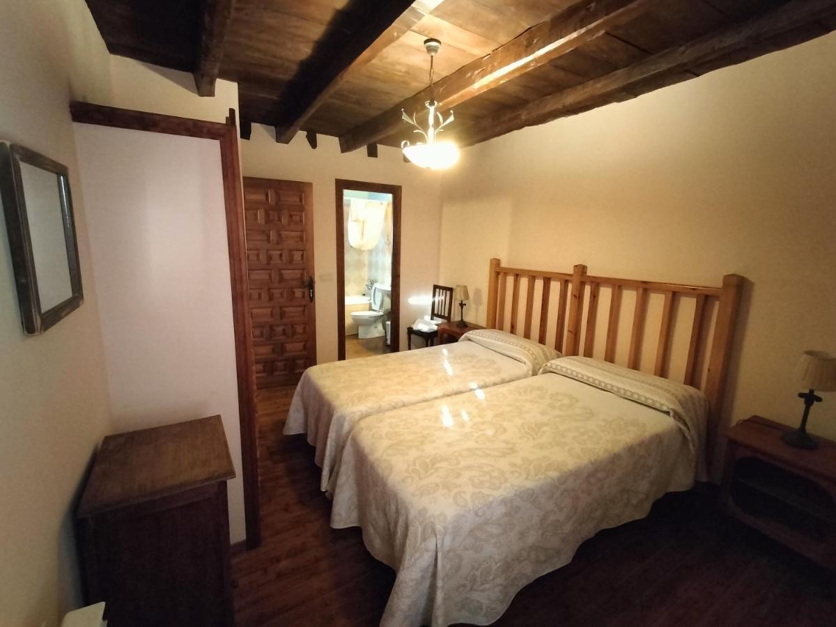 Don Camino Low Cost Villalcázar de Sirga Εξωτερικό φωτογραφία