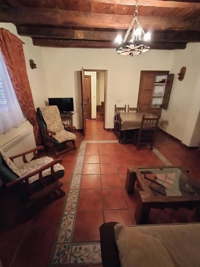 Don Camino Low Cost Villalcázar de Sirga Εξωτερικό φωτογραφία
